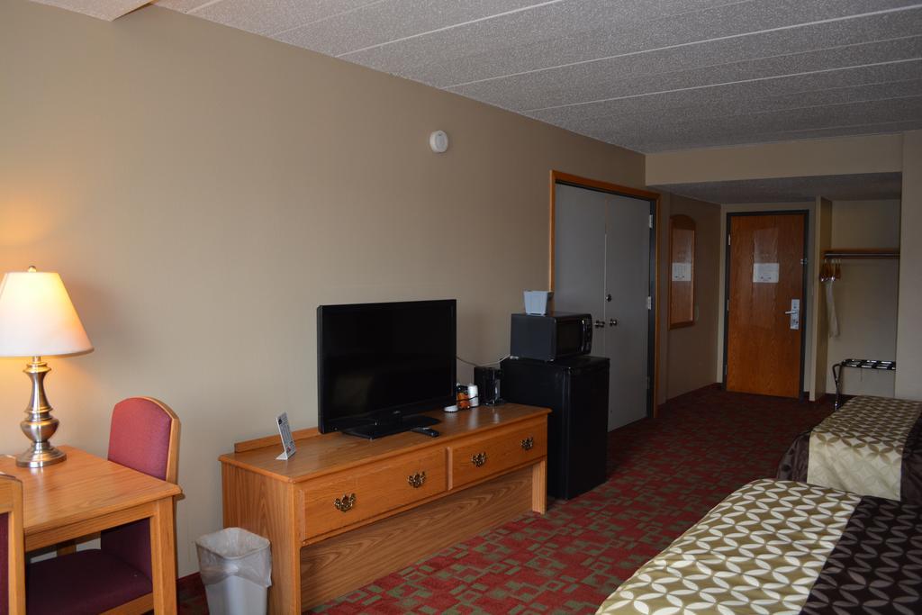 Travelodge By Wyndham Grand Forks Exterior foto